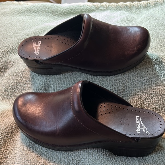 NWOT- Dansko- 39 - Picture 3 of 7